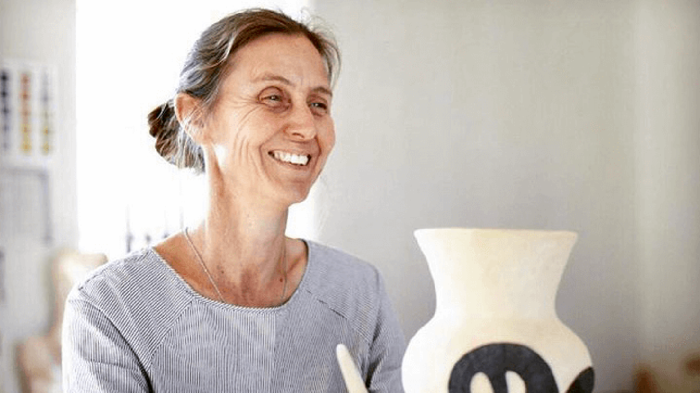 Artist Profile - Belinda Ormond