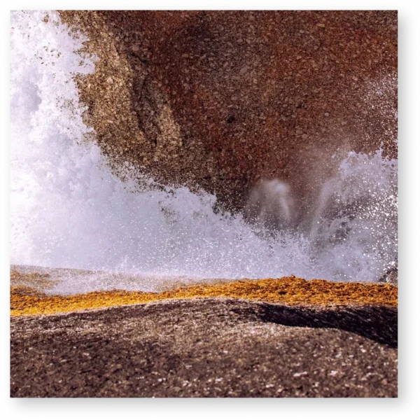 Splashing rockpools
